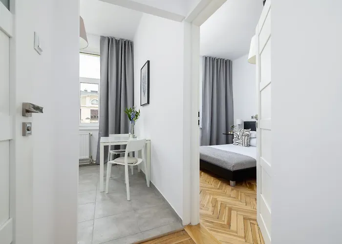 Διαμέρισμα 1-bedroom - Dluga 65 Street *